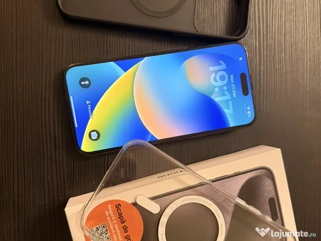 iPhone 15 Pro Max Black Titanium 5G, 256GB – CA NOU + HUSE MAGSAFE FULL BOX 