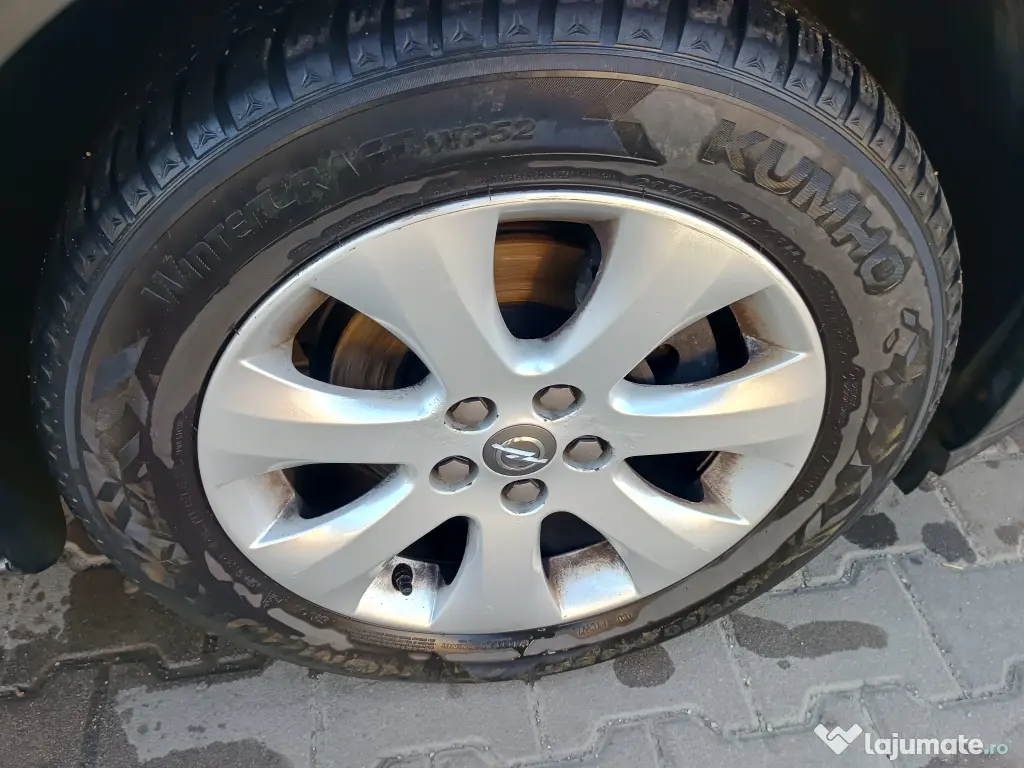 Opel Astra 1.4 ECOTEC Turbo Enjoy Custom Impecabila