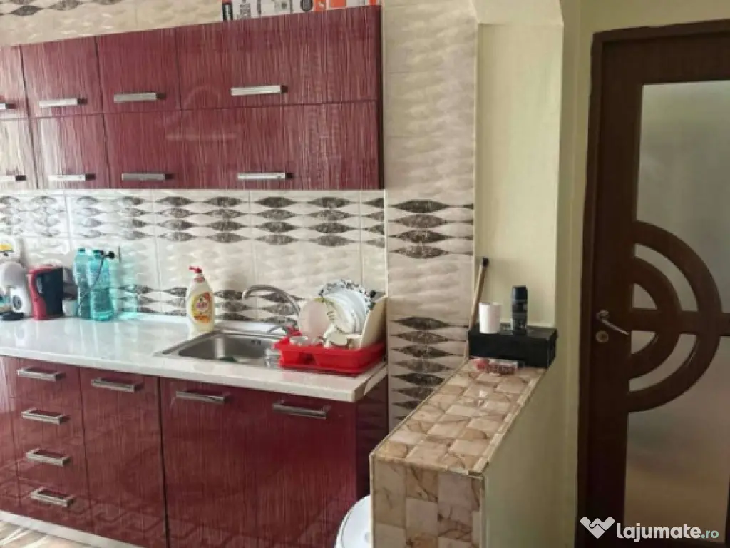 VANZARE APARTAMENT 2 CAMERE, 53MP,MOBILAT 