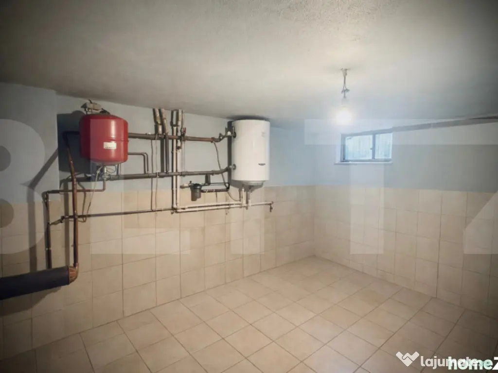 Apartament spațios cu finisaje moderne italienesti + boxa, 