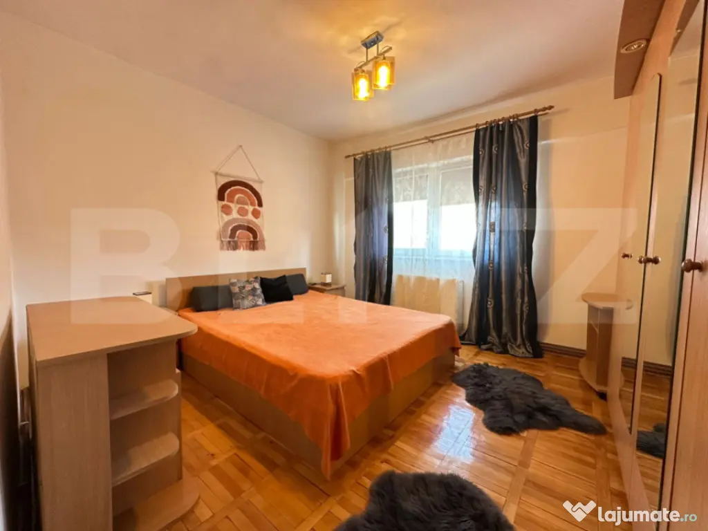 Apartament cu 2 camere, 60 mp, zonă Spital–Lido, parcare
