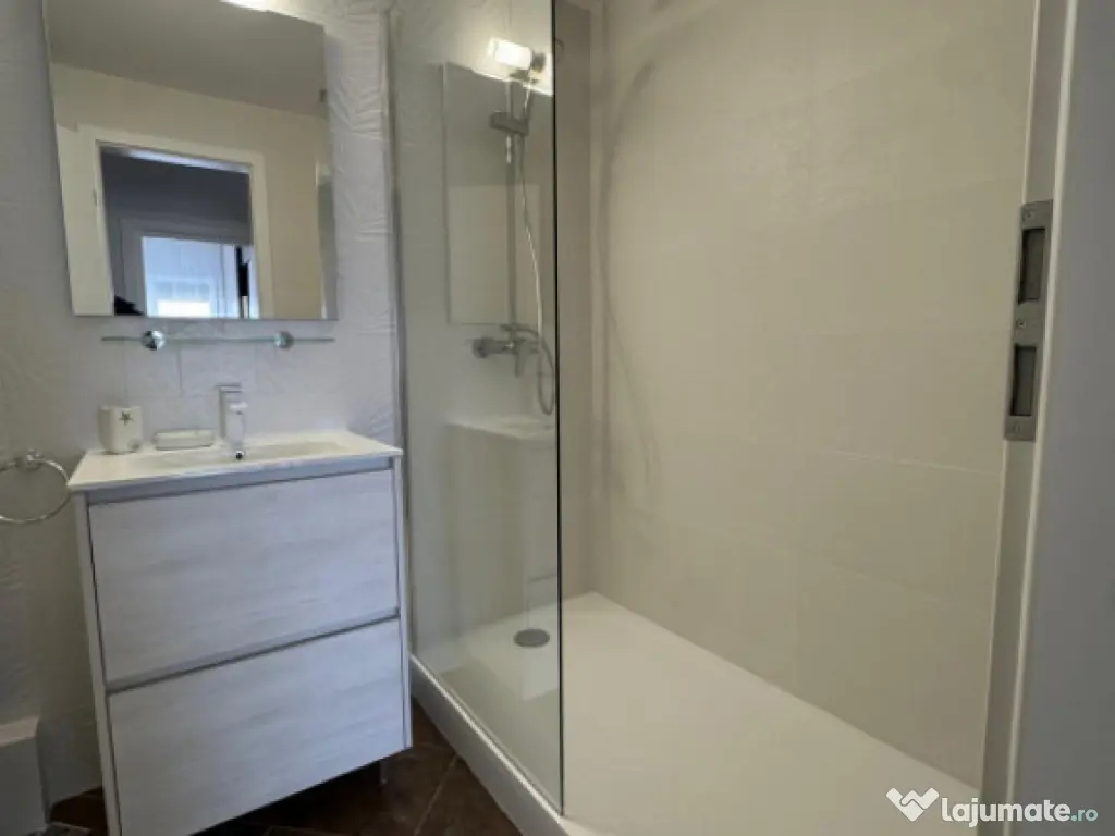 Banu Manta | 2 camere | et 8 | 54mp | renovat complet | 575 