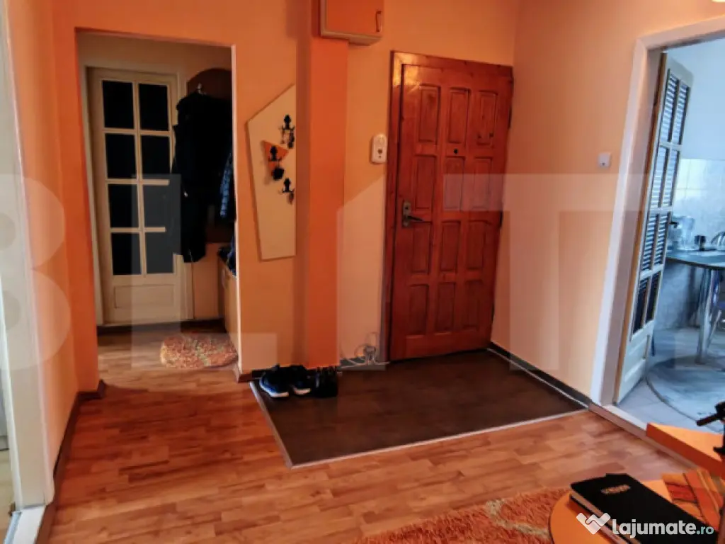 Apartament Decomandat 4 Camere – Mobilat, Utilat, Parcare 