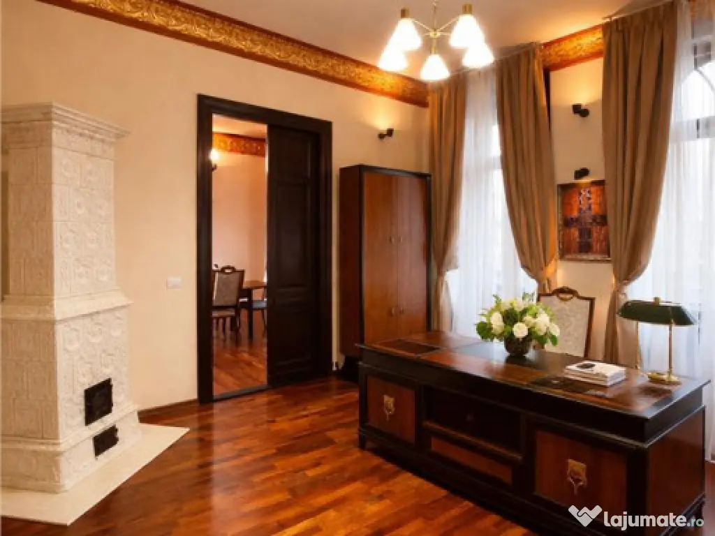 Nivel in vila, sectiunea special, loc parcare, Central, Bras