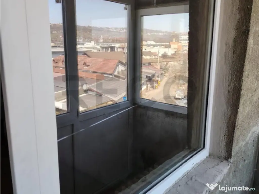 RECO Apartament cu o camera decomandat, Velenta 