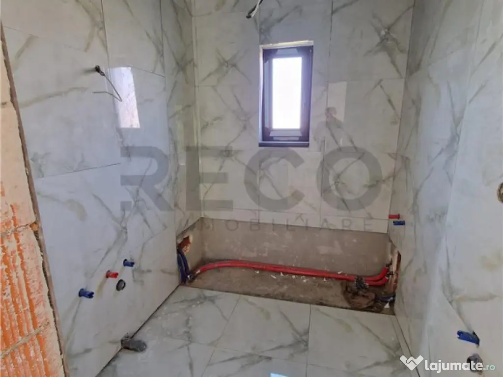 Casa noua cu toate utilitatile in Bors 