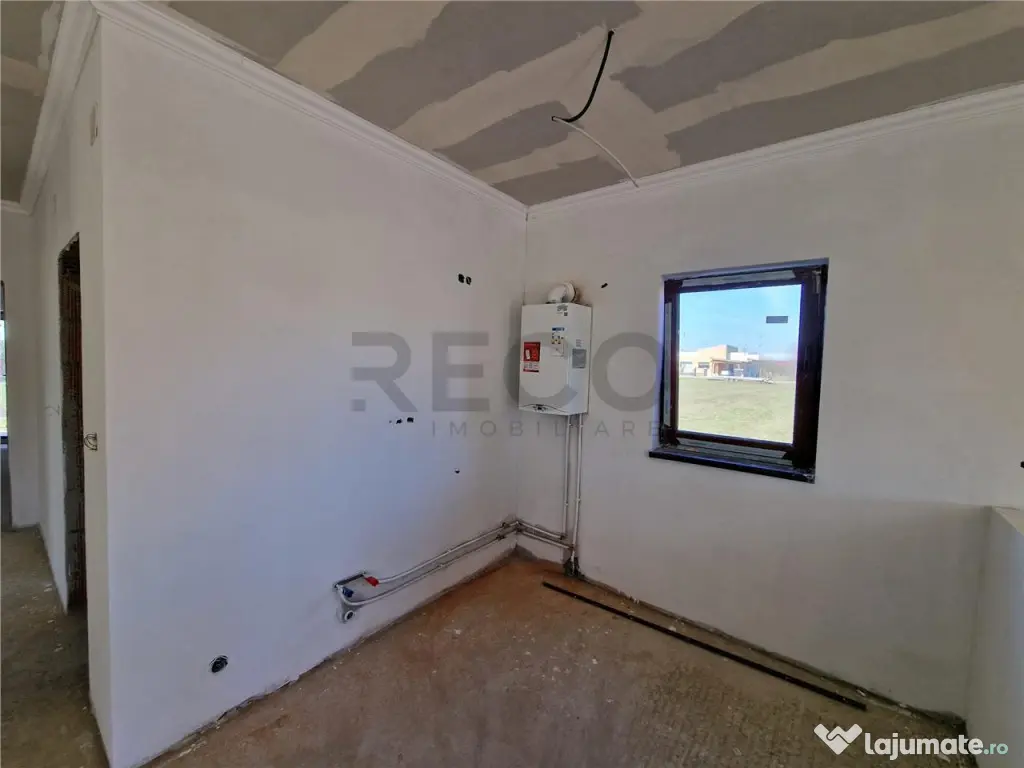 Casa noua cu toate utilitatile in Bors 