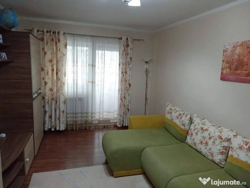 Ap 3 camere de închiriat – Pașcani, zona Vale (Sf. Vineri) 