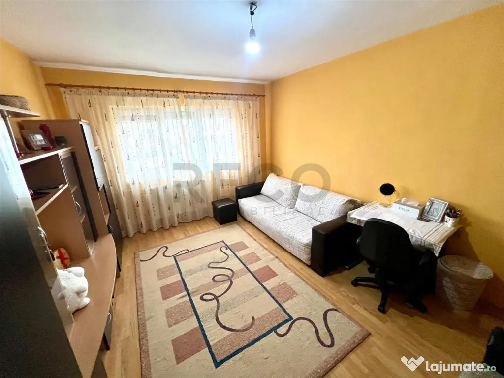 RECO Apartament 1 cam Piata Rogerius 