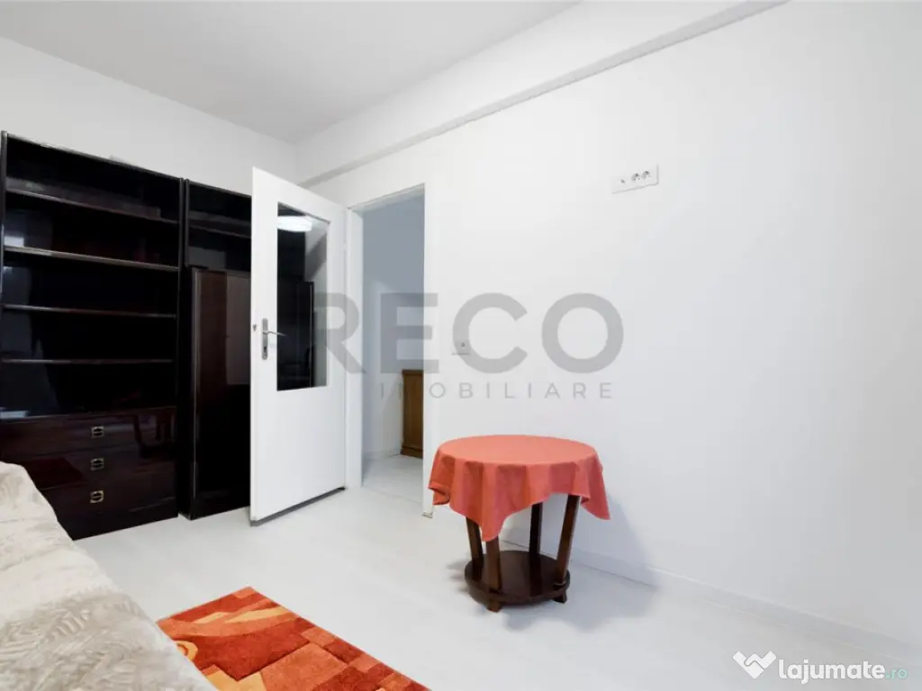 RECO Apartament cu 4 camere Central 