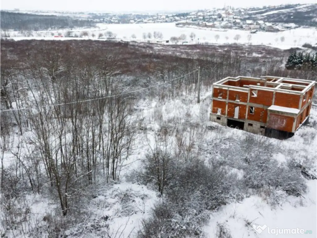 RECO, Teren intravilan cu aviz de oportunitate, Zona lacului 