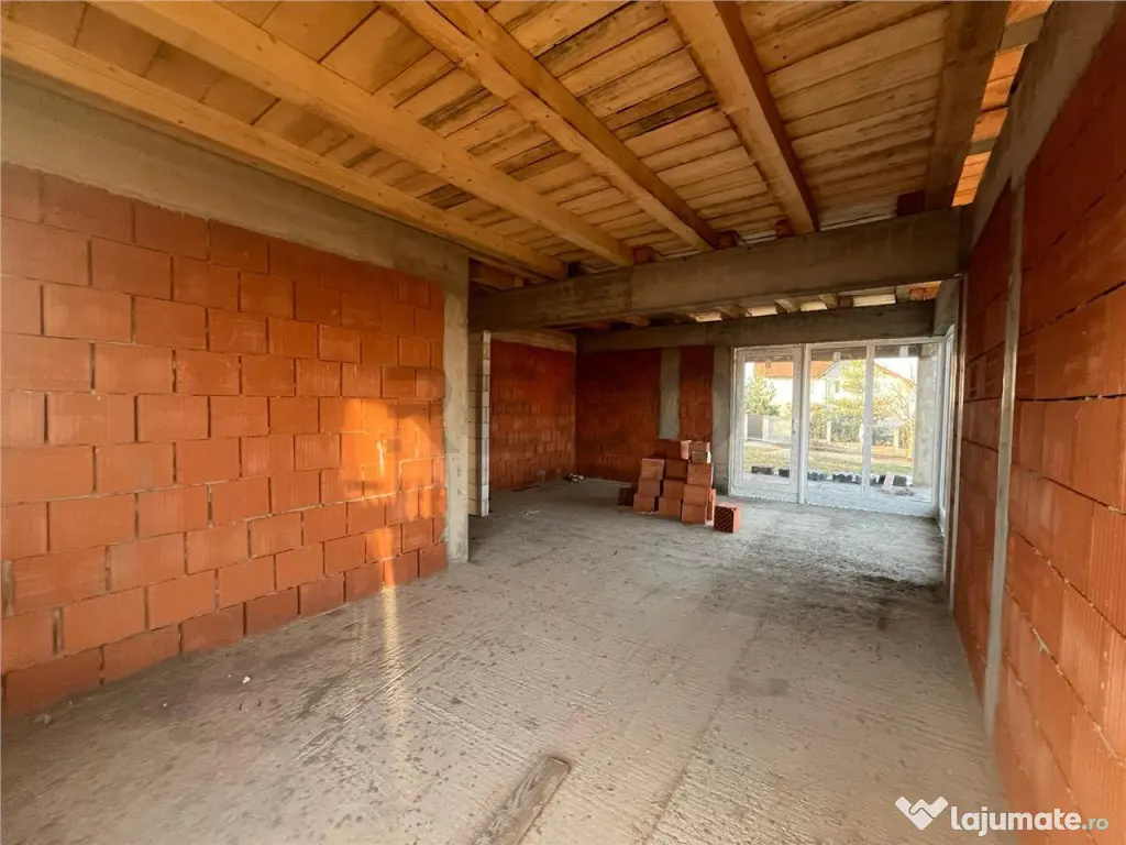 RECO Casa plan parter cu 3 dormitoare-la rosu- Paleu 