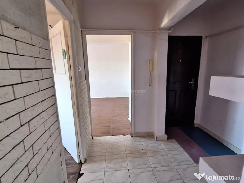 Bocsa Romana, Apt.2 cam.cf.1,Decom. 