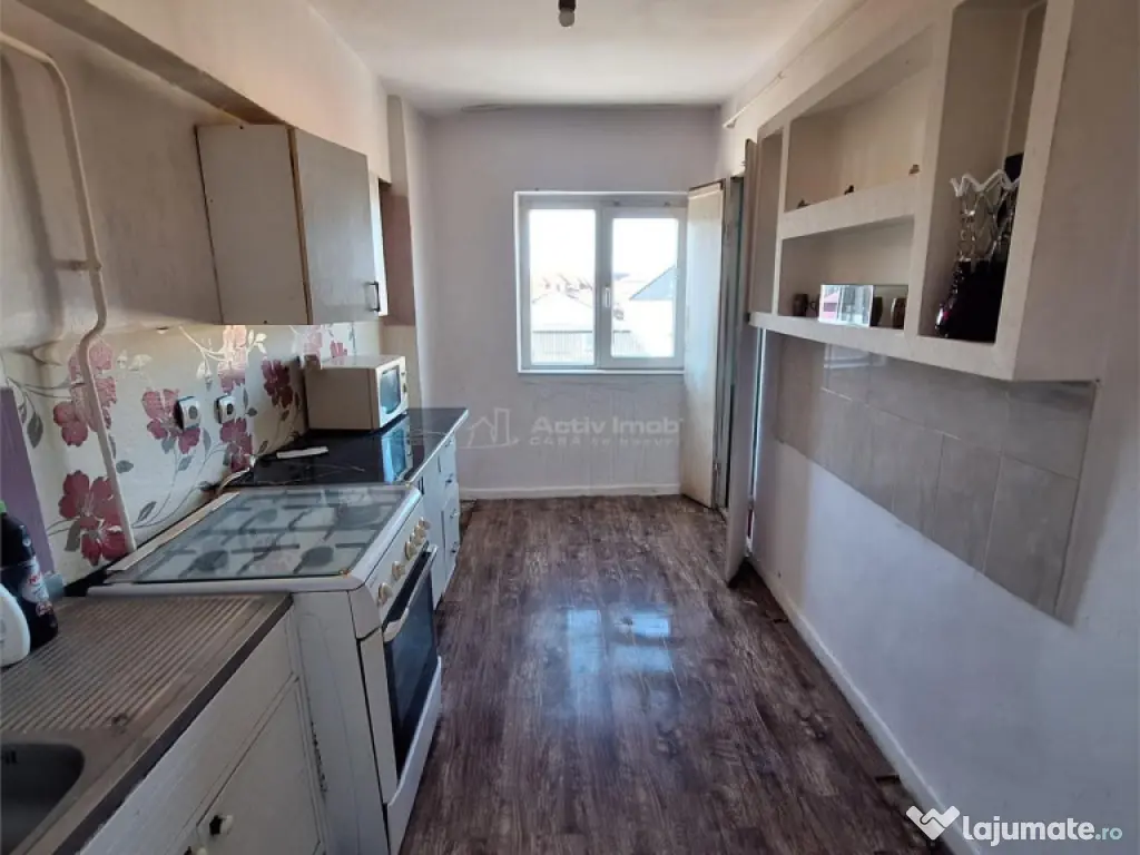 Bocsa Romana, Apt.2 cam.cf.1,Decom. 