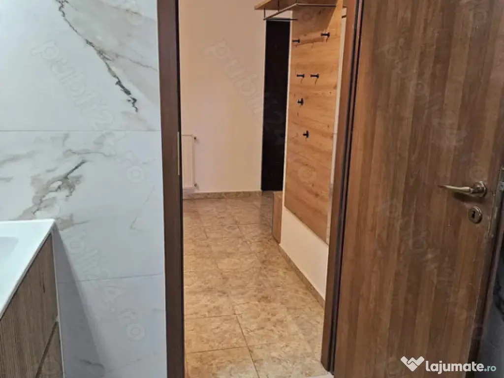 Apartament tip studio, open space - zona Tractorul 