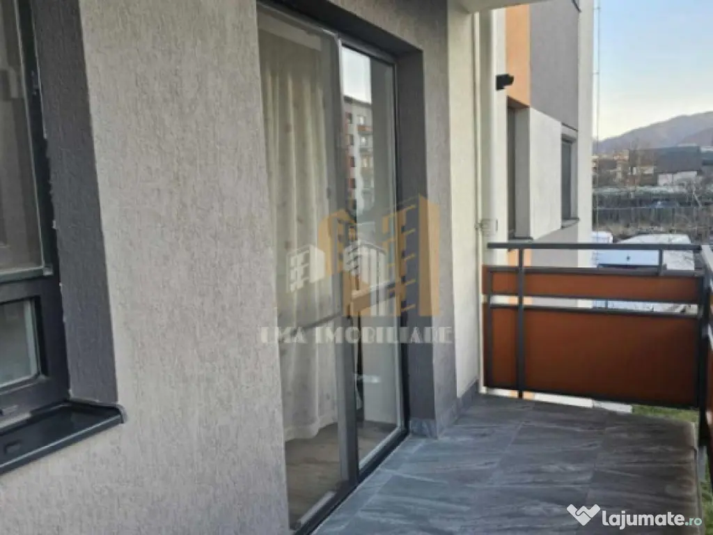 Apartament 2 camere tip studio Tractorul Brasov 