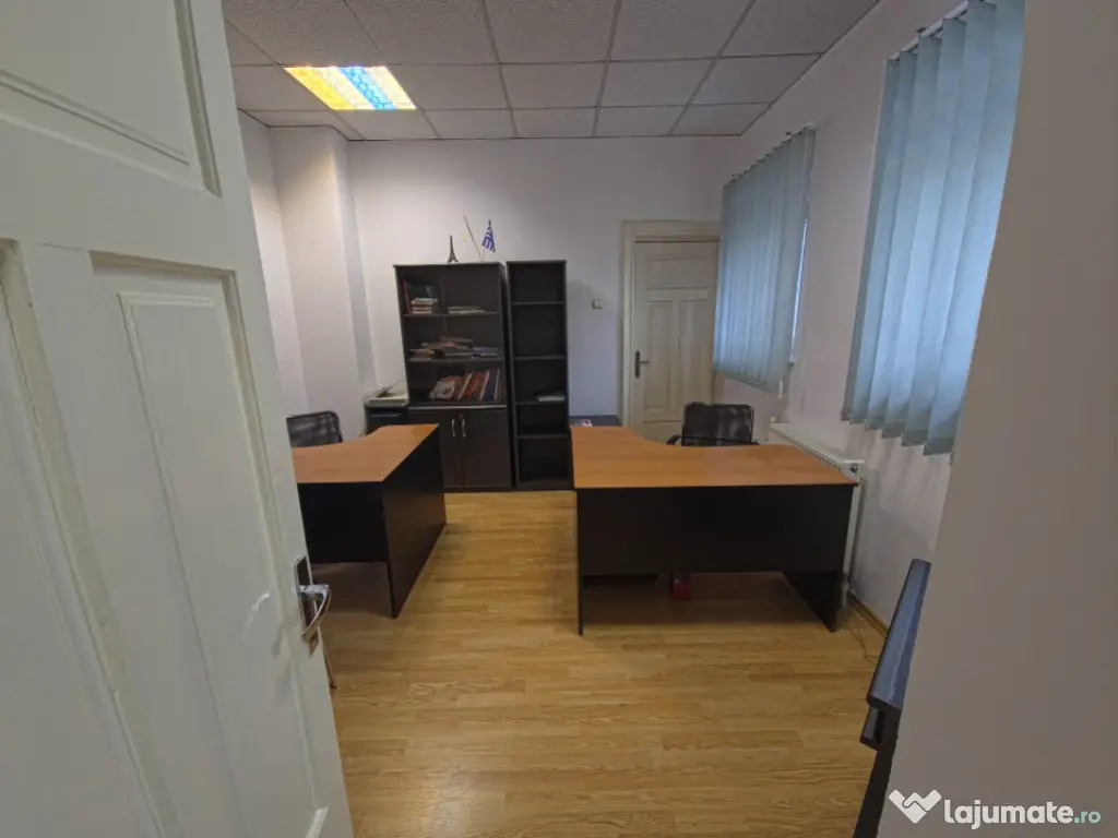 Spațiu birouri ultracentral mobilat sau gol 60 mp 