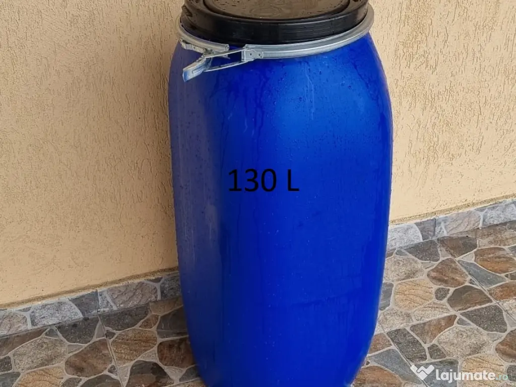 Butoi plastic cu capac si cerc 130 L 