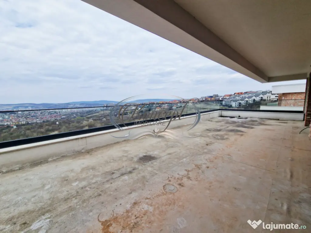 Penthouse cu terasa panoramica in cartierul Europa 