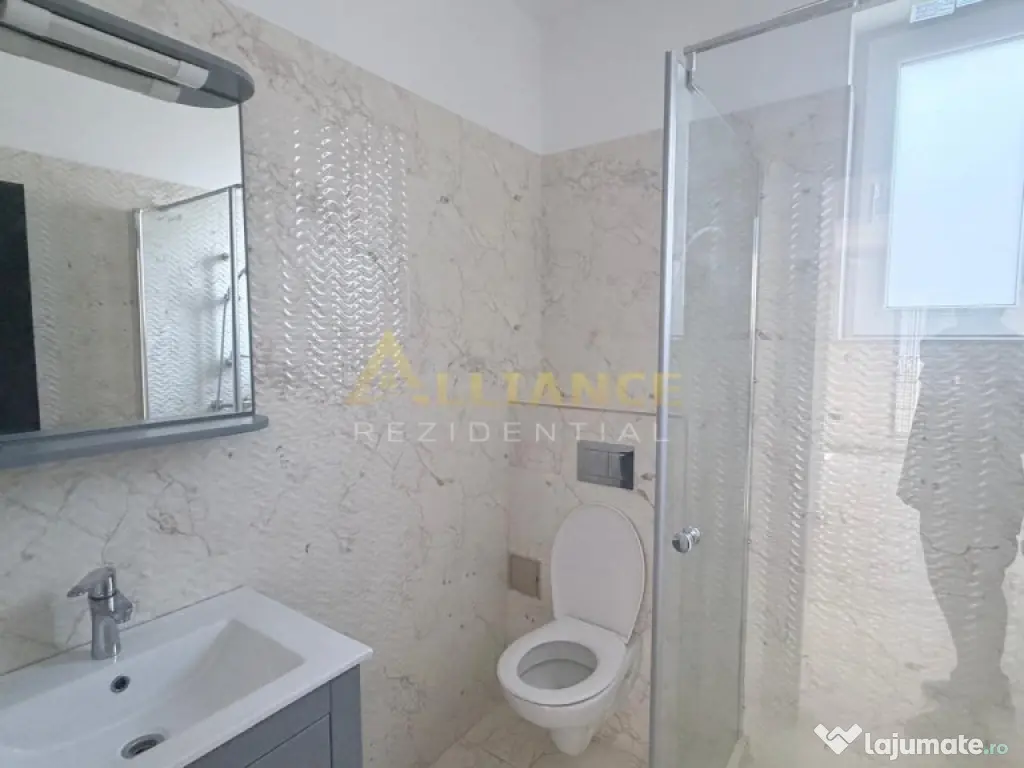 Casa Individuala - 3 camere, 2 bai, pompa de caldura, panour 