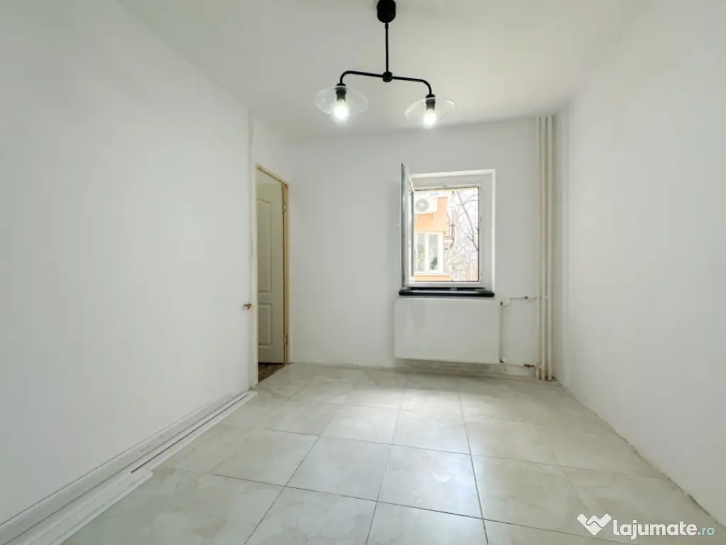 Lângă parc, renovat complet, gata să devină al tău. Tot