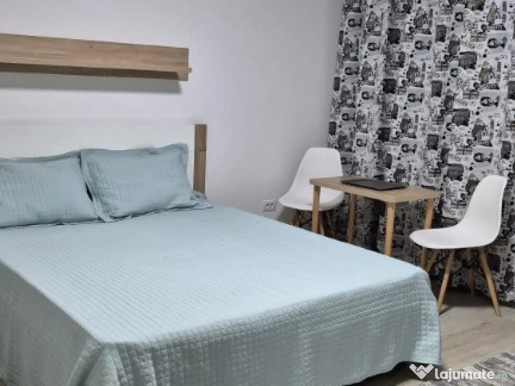 Garsonieră zona Coresi 