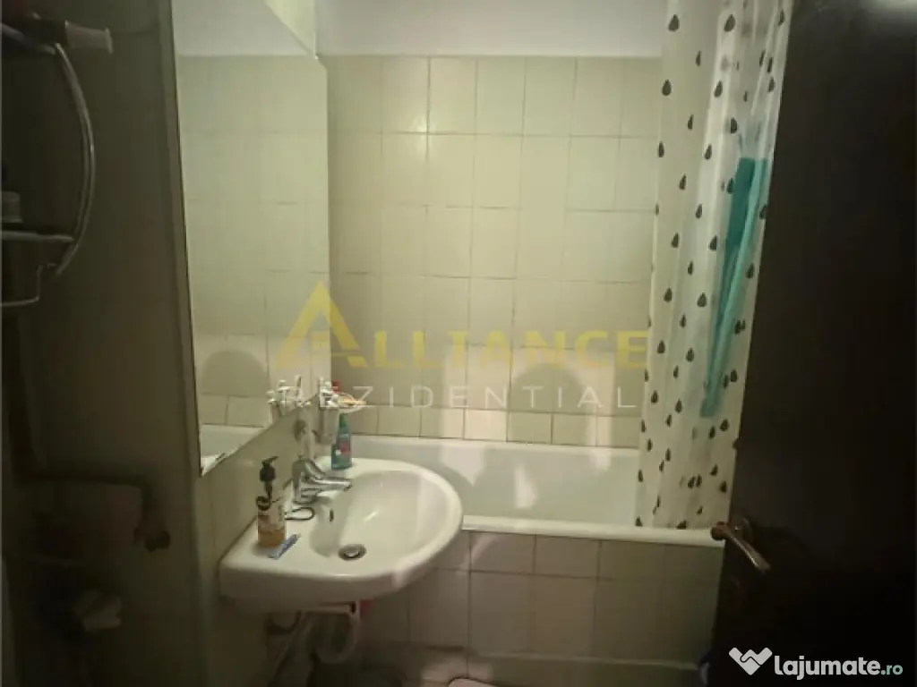 Apartament 3 camere || Strada Huedin || balcon inchis || apr 