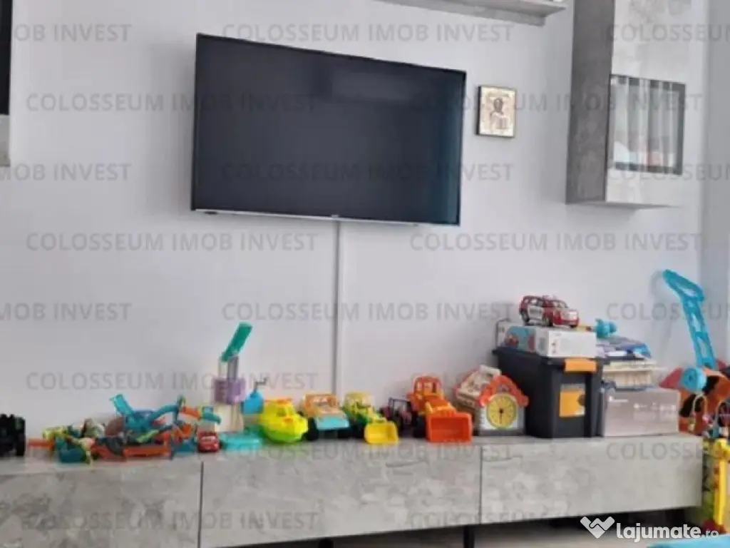 Apartament 2 camere, decomandat, etaj 1/2, Tractorul Mozaic Residence! 