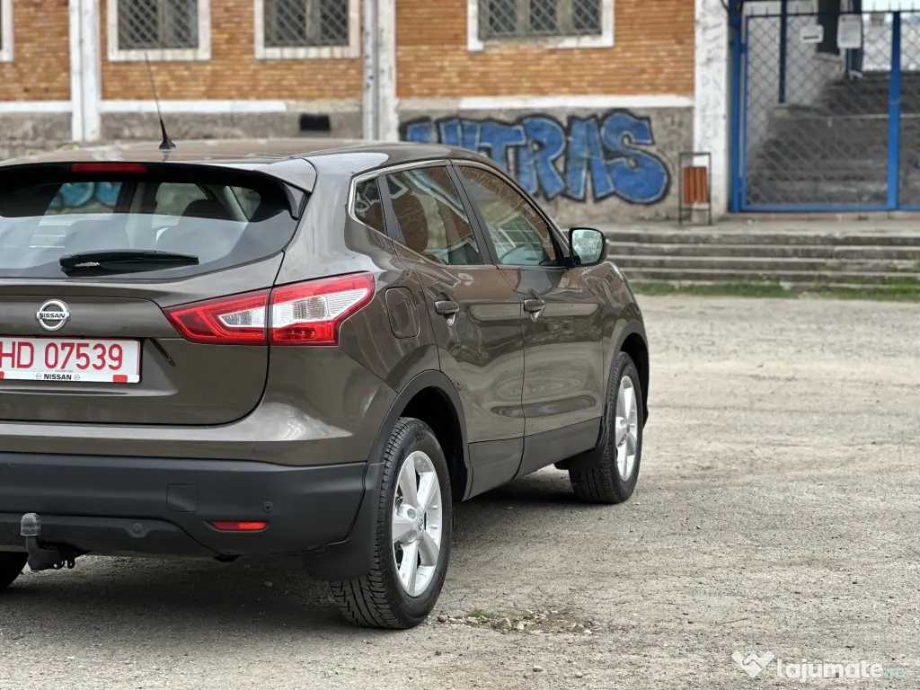 Nissan Qashqai*1.5 D*2017*navi*camera video marsarier*euro 6*factura !