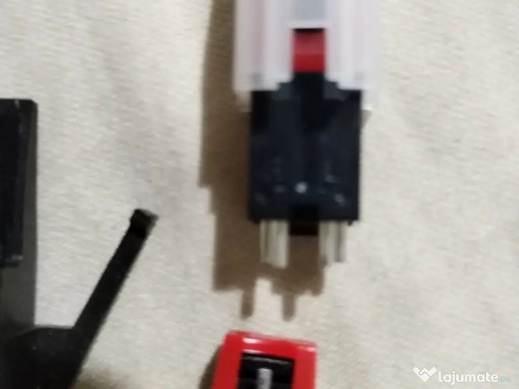 Doză pick-up stereo piezoelectrica 