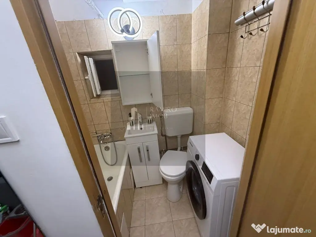 Apartament 2 camere semi-decomandat Salaj