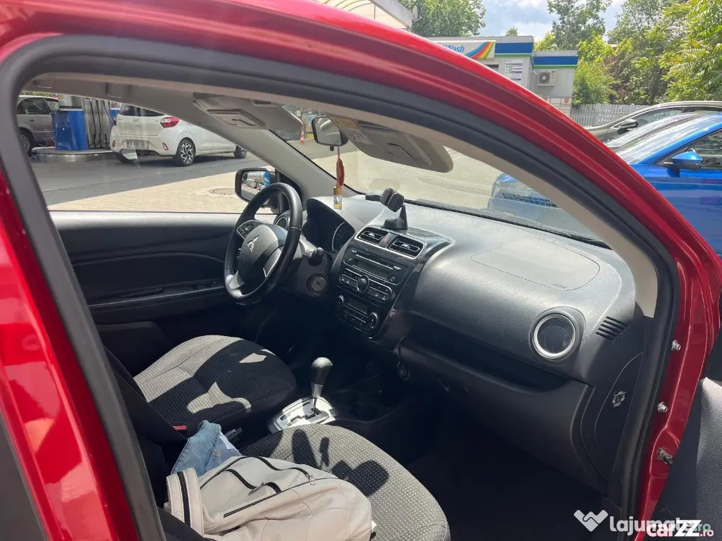 Mitsubishi cutie automată 