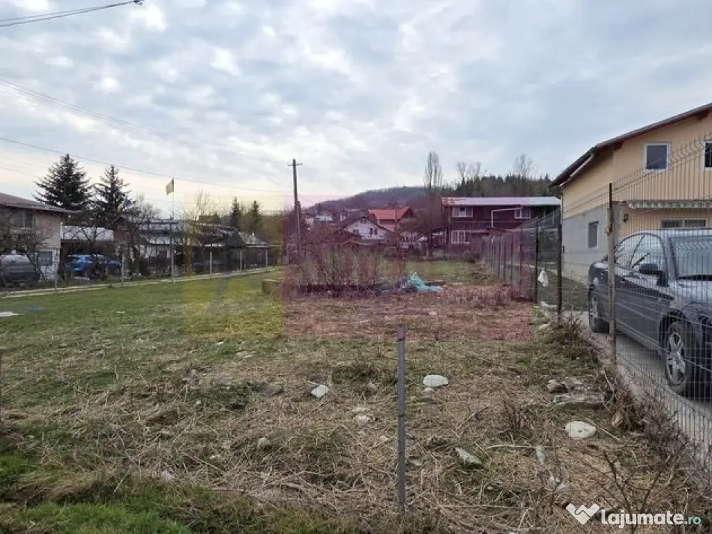 Teren intravilan 617 mp de vânzare în Breaza 