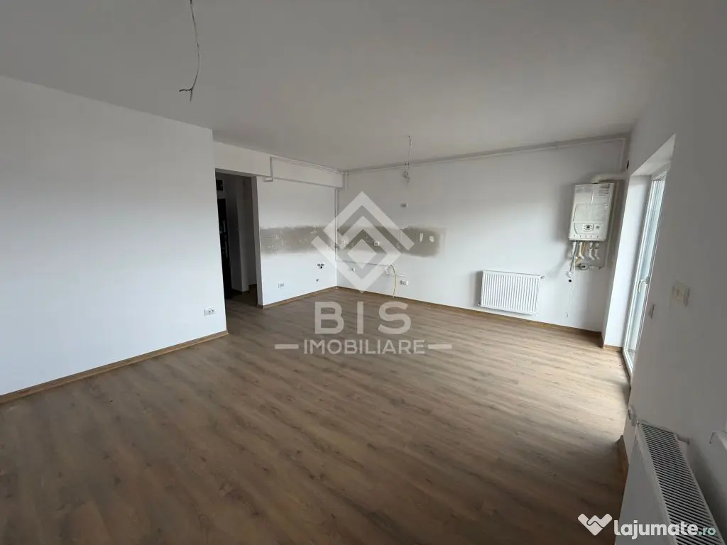 Apartament de vanzare 3 camere - White Residence 