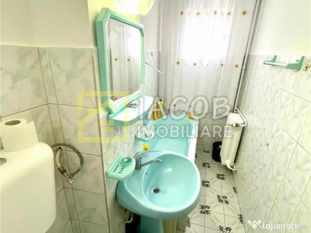 Apartament doua camere, str. Milcov, etajul 3 