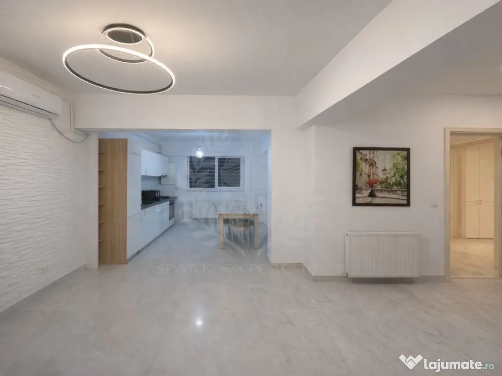 Apartament 3 camere/ Bloc 2019/ parcare subterana/ zona 