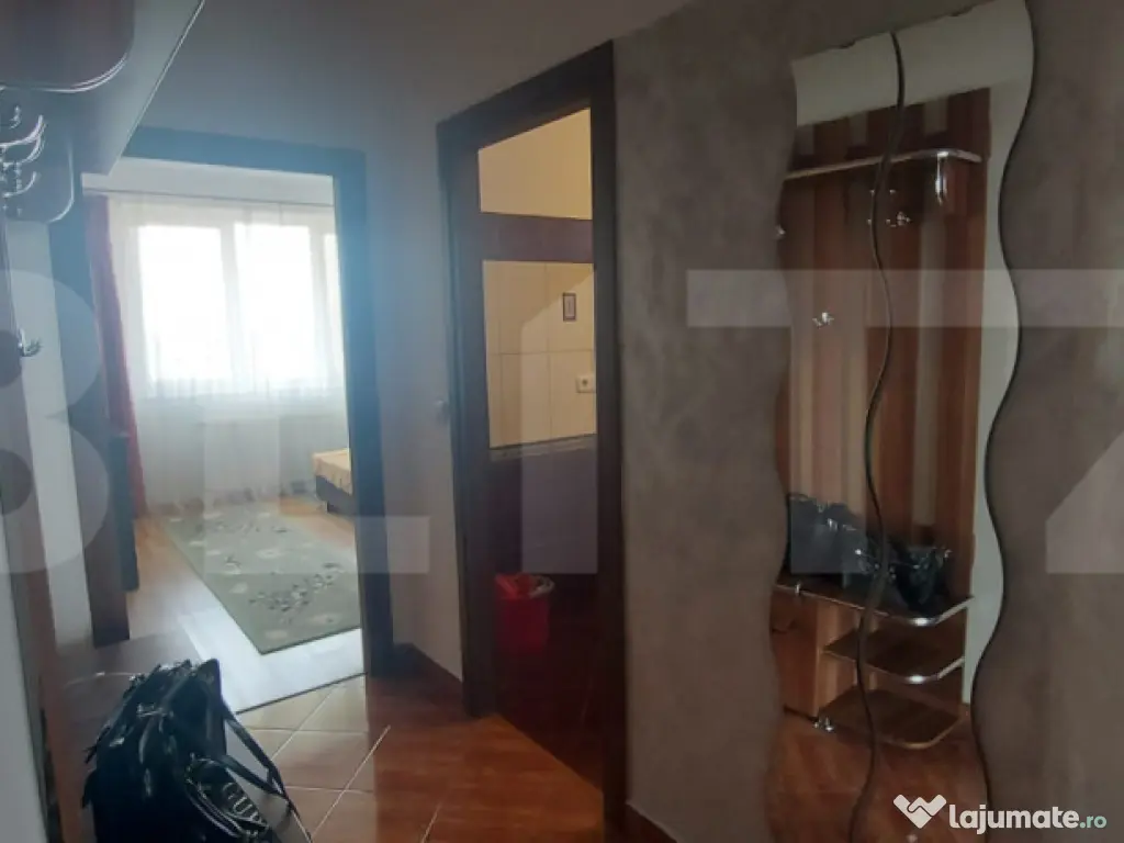 Apartament 2 camere zona semicentrala pentru inchiriere term 