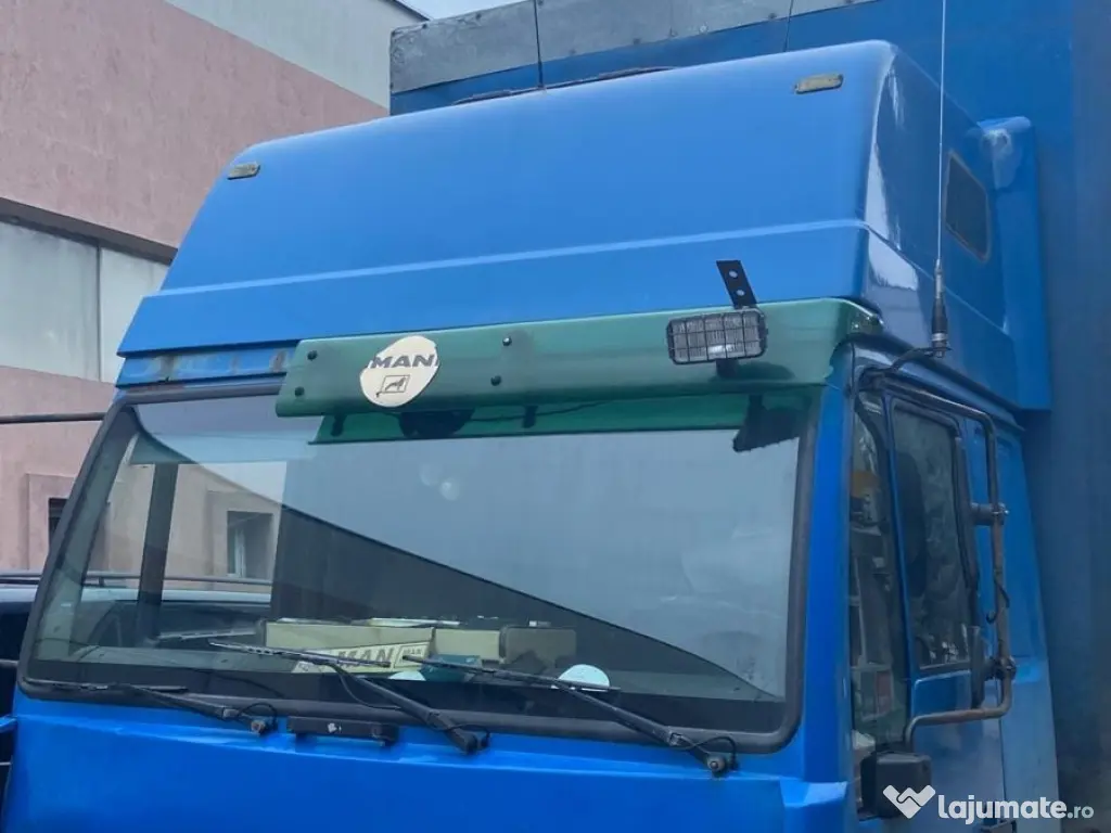 Autoutilitara MAN 