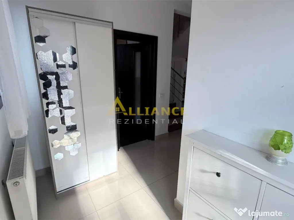 Duplex - 4 camere - 2 bai - 350mp teren 