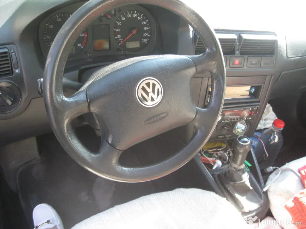 WGolf 4 pentru piese 