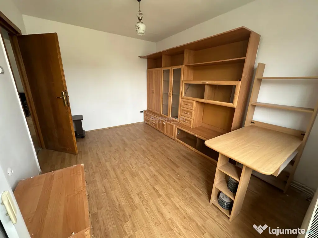 Resita, Apt. 3 cam.cf.1, semidec, Lunca 