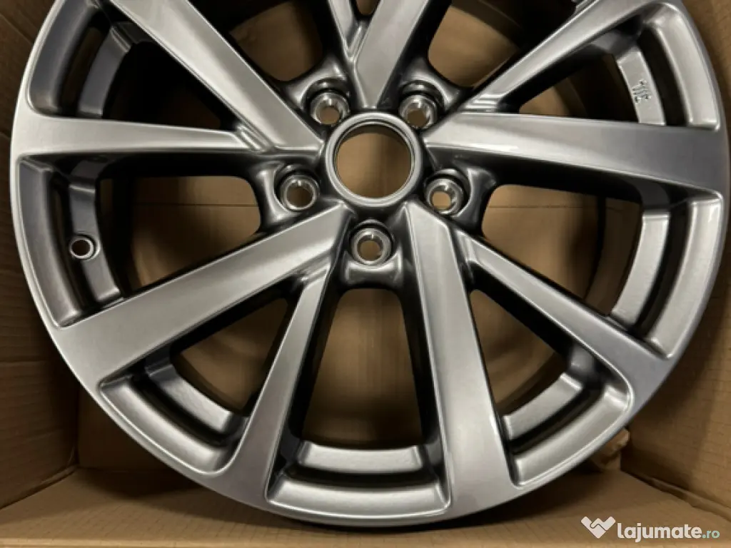 Janta aliaj 18" Chrome Shadow pentru Mazda 3 / CX-30 