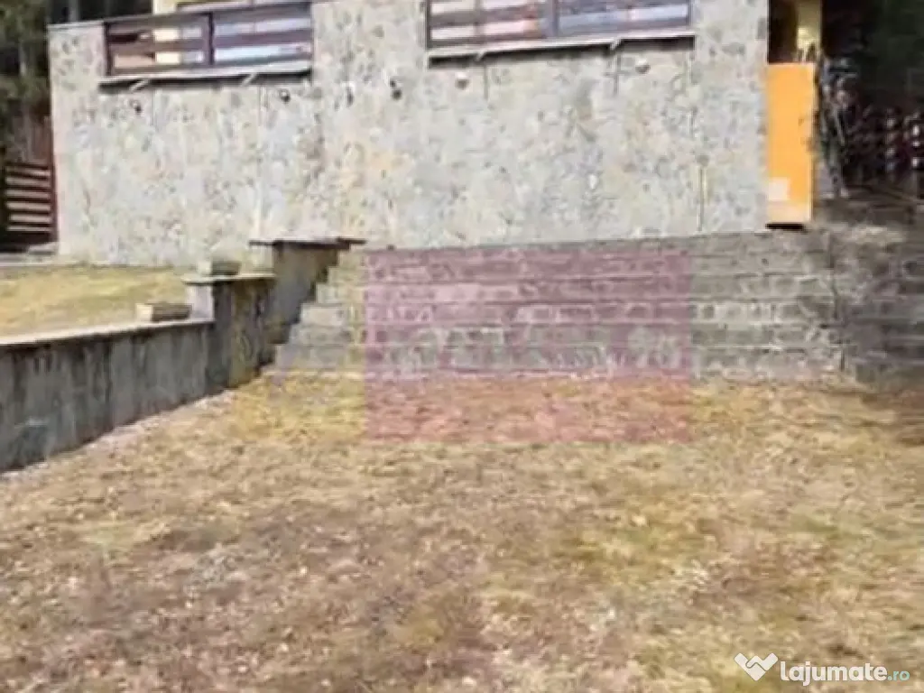 Vila duplex de vanzare cu 4 camere in Azuga 