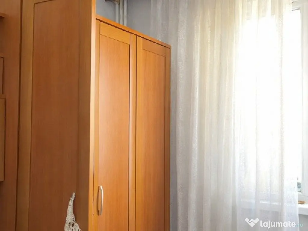 OportunitateTractorul, Brașov – Garsonieră mobilată, ideală investitie 