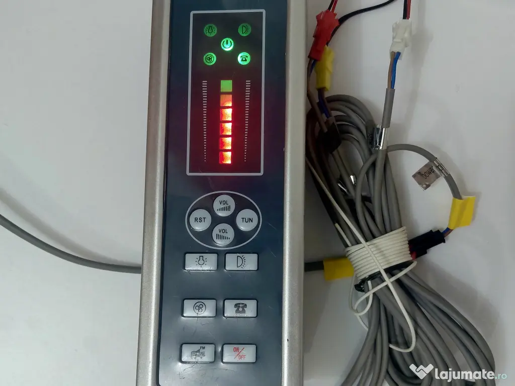 Radio pt cabina de dus 