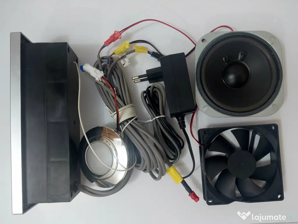 Radio pt cabina de dus 