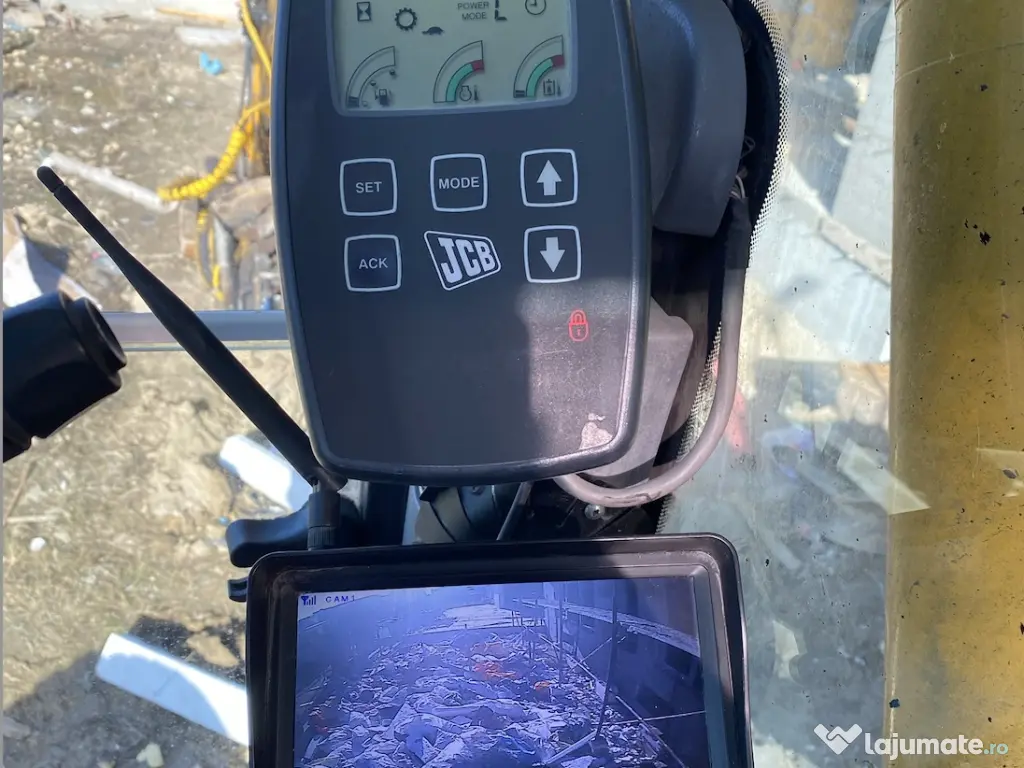 excavator JCB JS 175 w 18 tone An 2006 