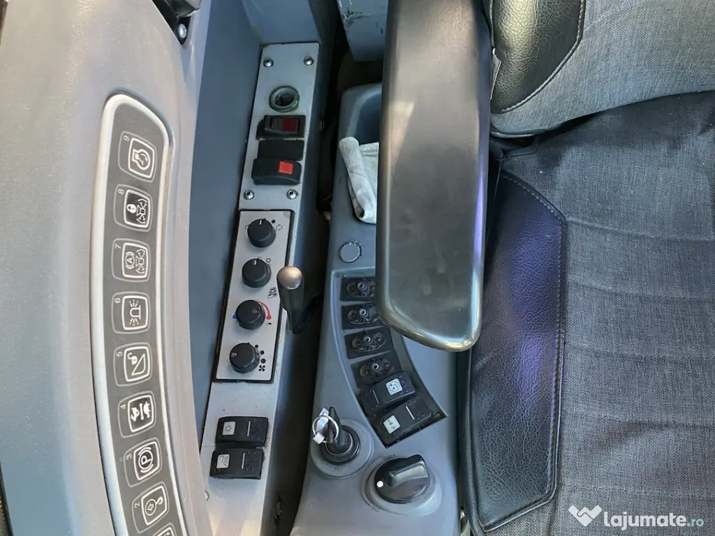 excavator JCB JS 175 w 18 tone An 2006 