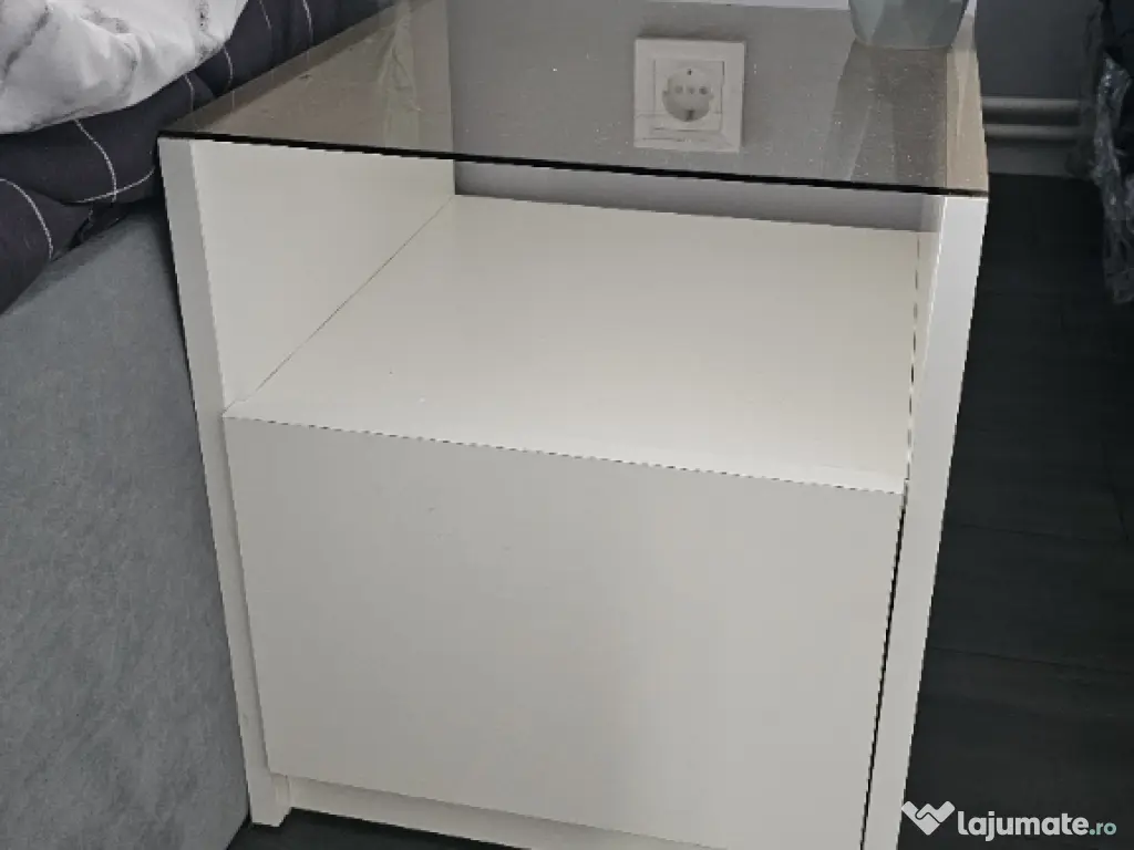 comode. paturi ,mobilier 