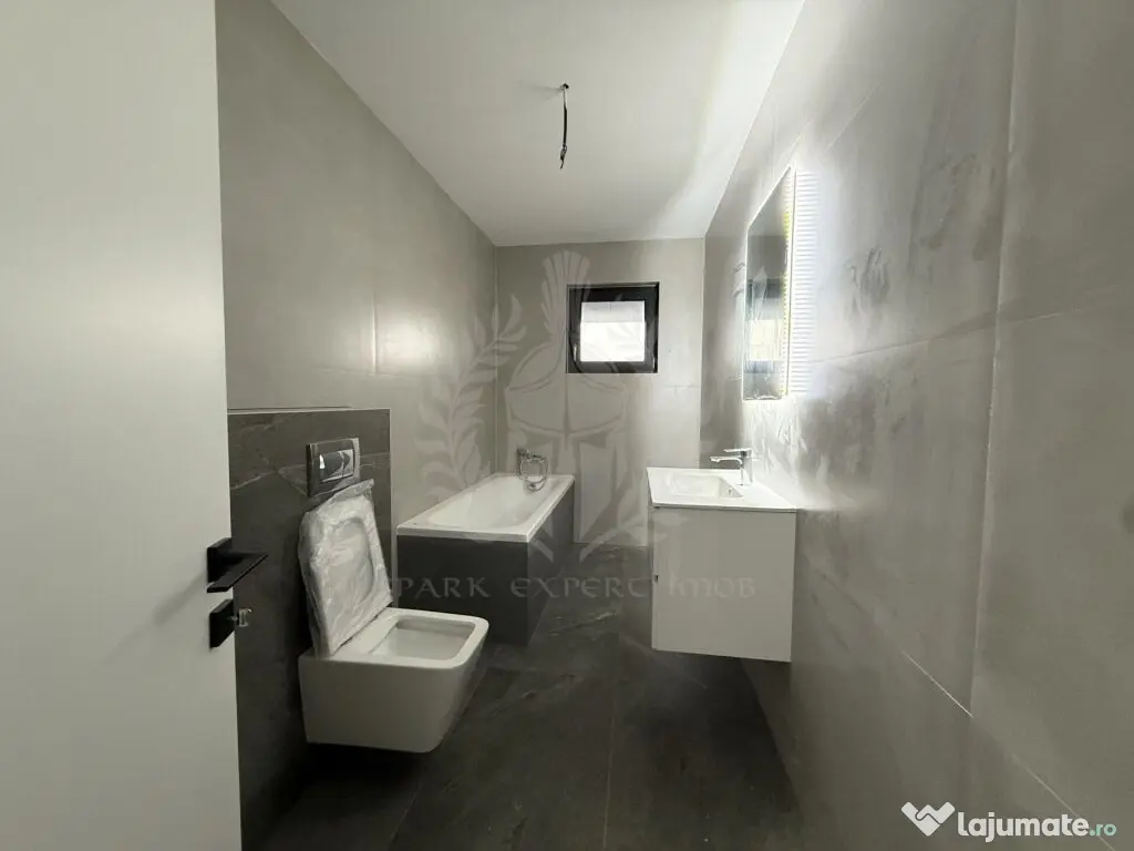 Apartament 3 camere / Penthouse, bloc nou, cartier Albert, 